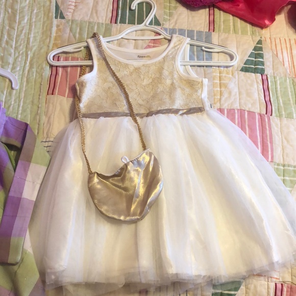 Dress - Picture 1 of 4